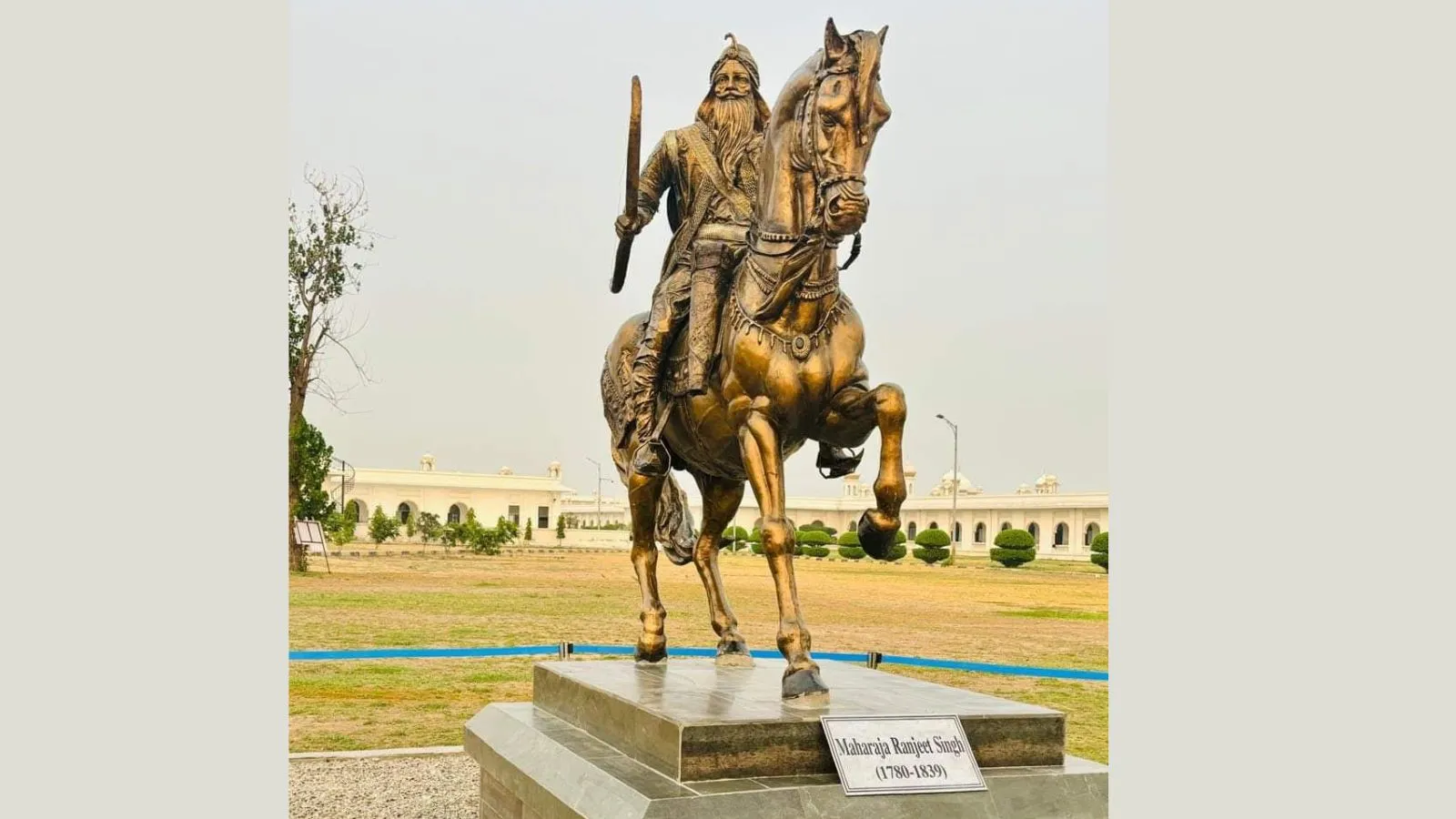 Maharaja Ranjit Singh Statue